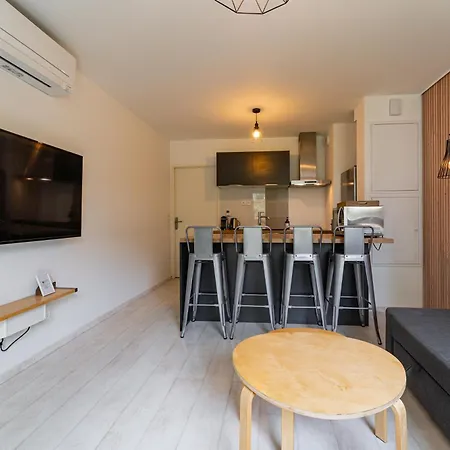 Avec Parking & Climatisation A La Cite Du Vin Апартаменты *