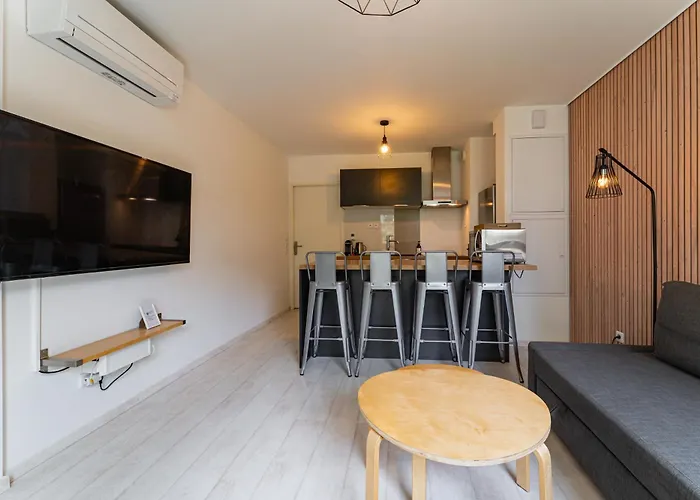 Avec Parking & Climatisation A La Cite Du Vin Апартаменты *