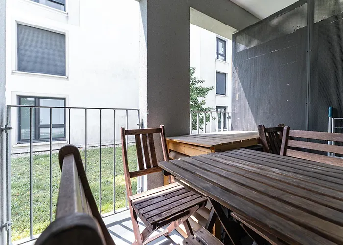 Avec Parking & Climatisation A La Cite Du Vin Bordeaux