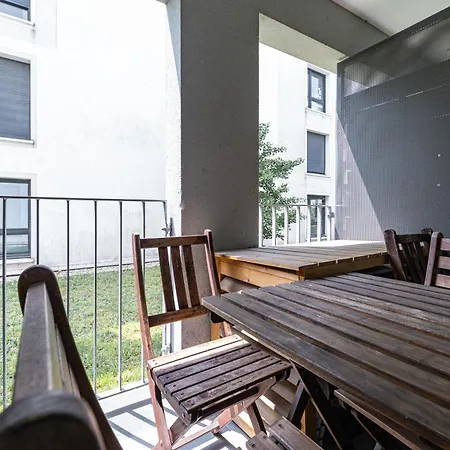 Avec Parking & Climatisation A La Cite Du Vin Bordeaux